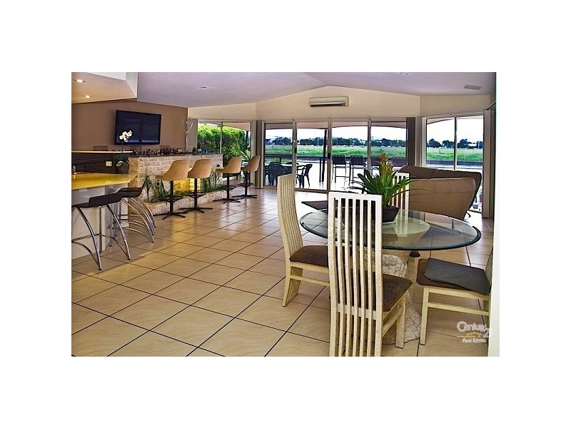 12 Anchorage Way, Biggera Waters QLD 4216