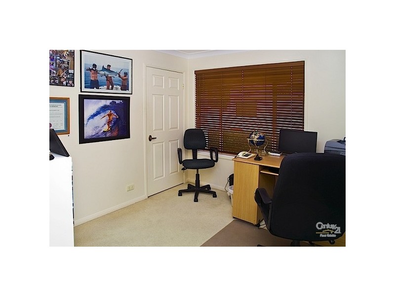 12 Anchorage Way, Biggera Waters QLD 4216