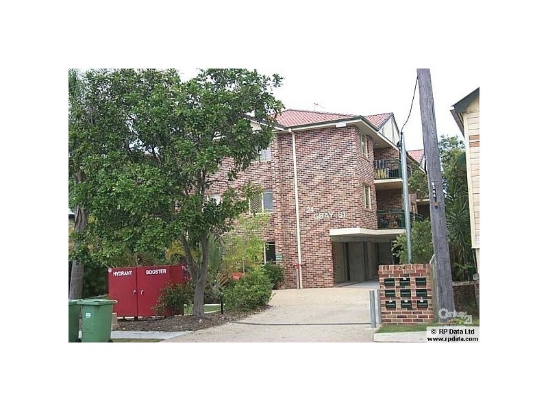 2/22 Gray Street, Southport QLD 4215