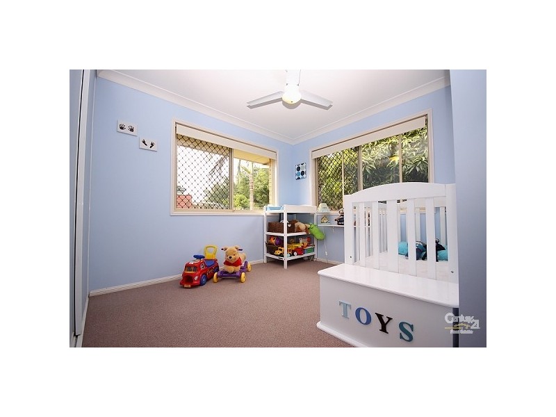 8 Jamieson Drive, Parkwood QLD 4214