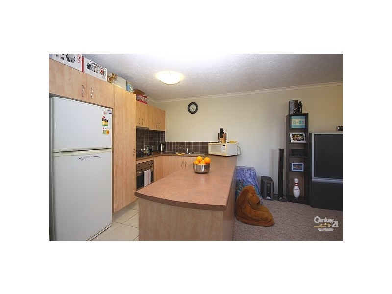 5/25 Ahern Street, Labrador QLD 4215