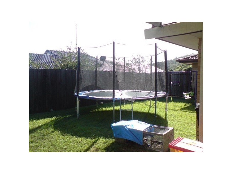 25 Fairview Drive, Parkwood QLD 4214