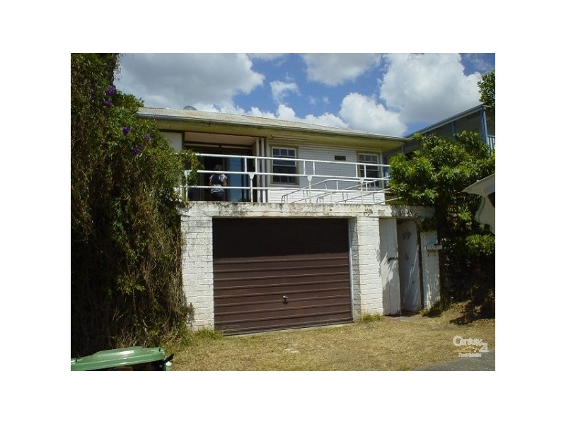 48 Central Street, Labrador QLD 4215