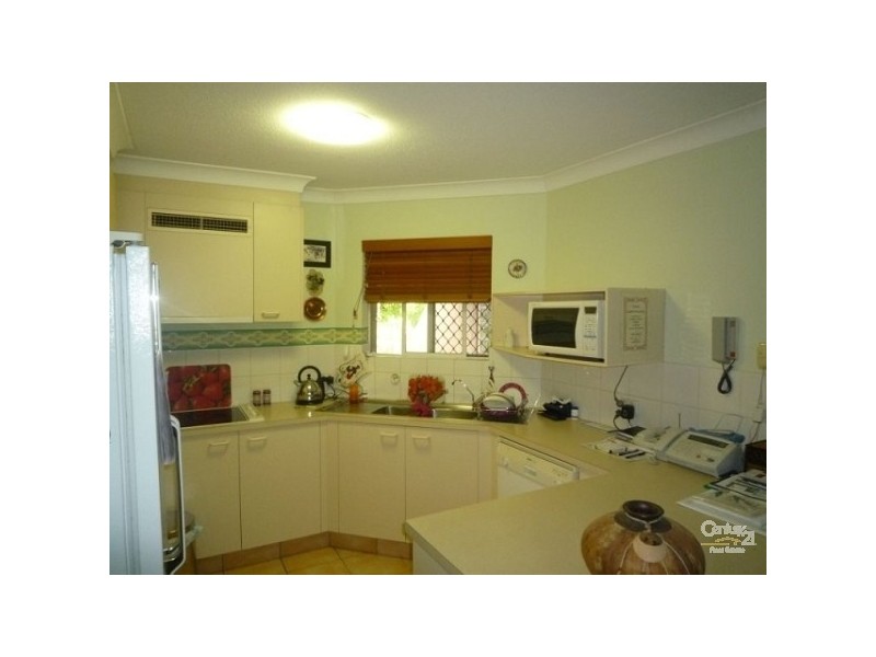 19 Heath Street, Southport QLD 4215