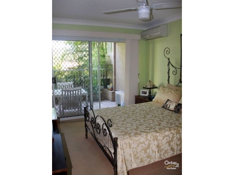 19 Heath Street, Southport QLD 4215