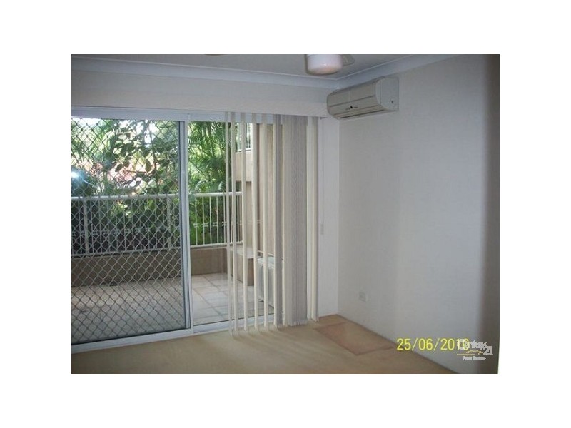 19 Heath Street, Southport QLD 4215