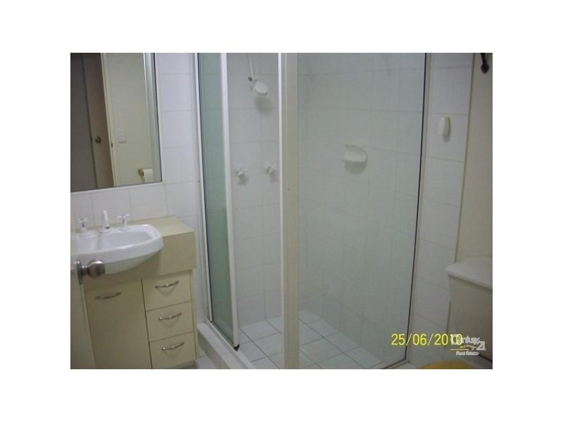 19 Heath Street, Southport QLD 4215