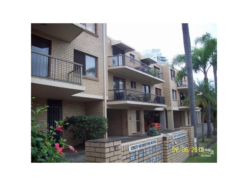 9/9 Bradford Street, Labrador QLD 4215