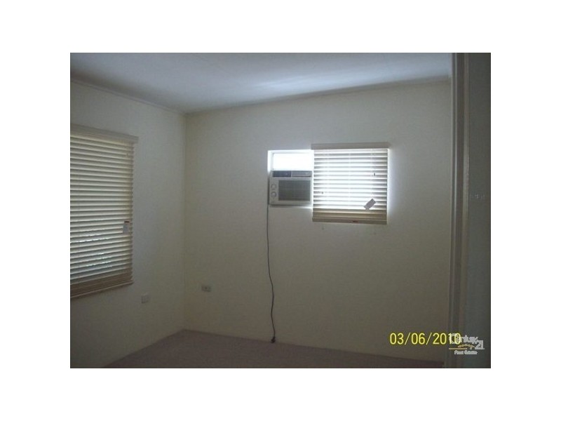 59 Kumbari Avenue, Southport QLD 4215