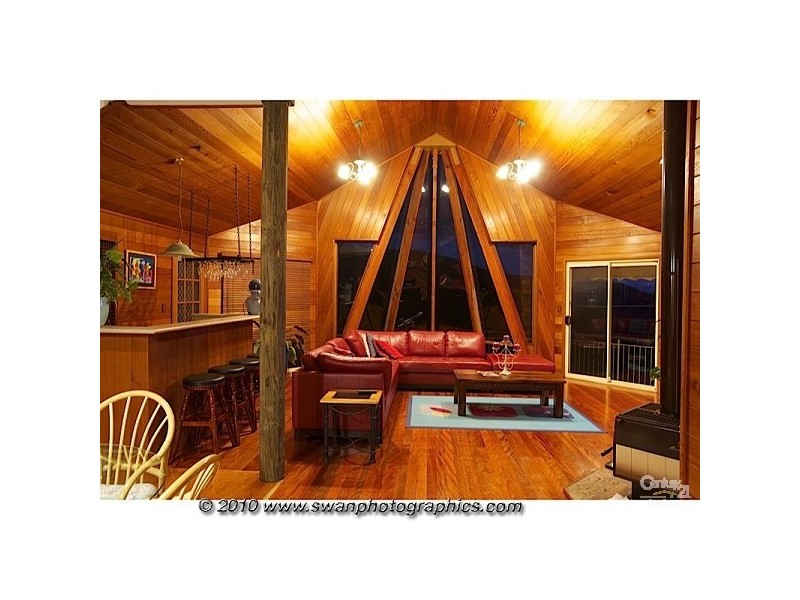 Wongawallan QLD 4210