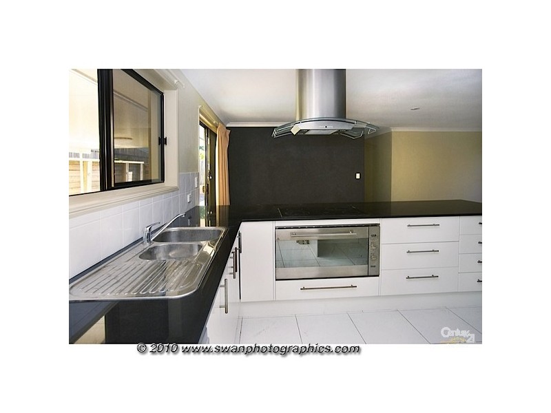 22 Lucania Street, Currumbin Waters QLD 4223