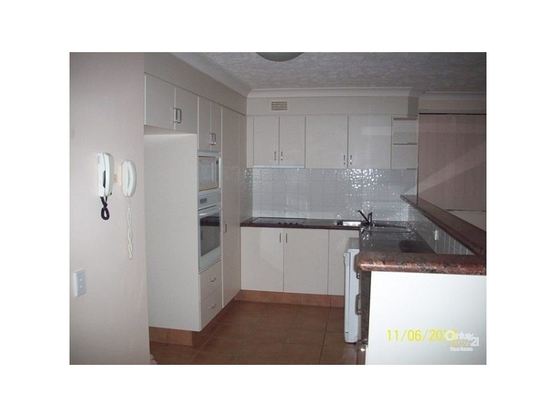 7/274 Marine Parade, Labrador QLD 4215