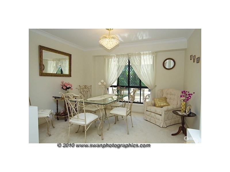 287 Napper Road, Arundel QLD 4214