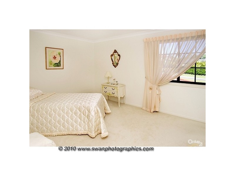 287 Napper Road, Arundel QLD 4214