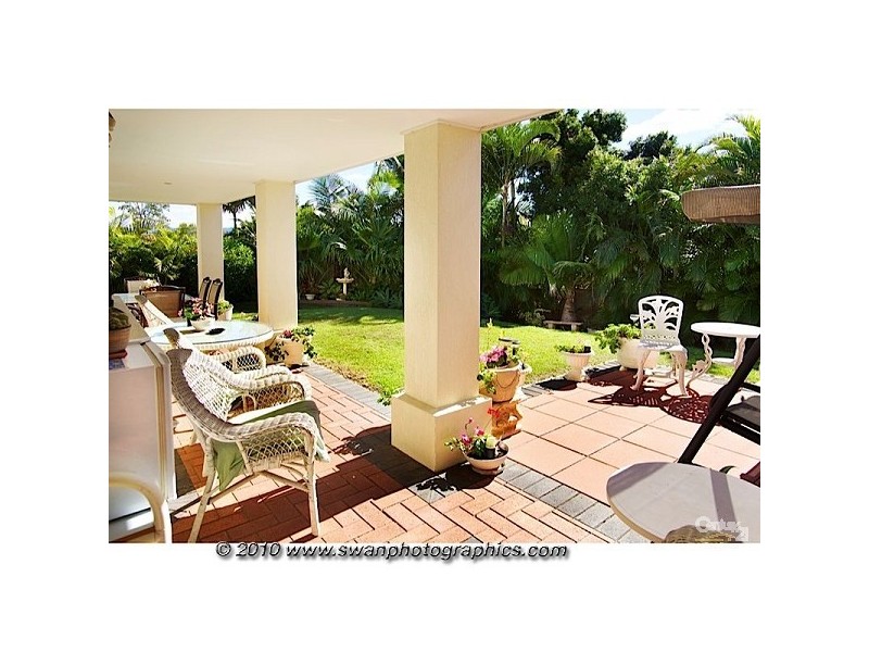 287 Napper Road, Arundel QLD 4214