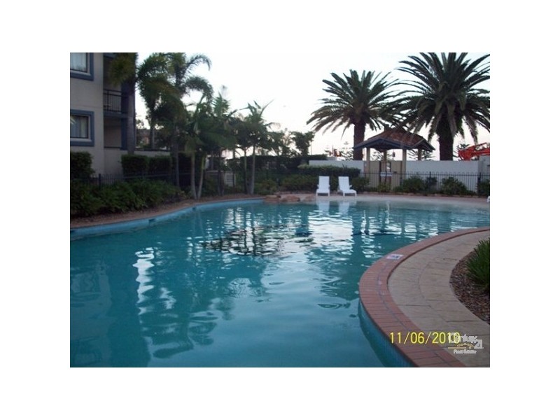 116/392 Marine Parade, Labrador QLD 4215