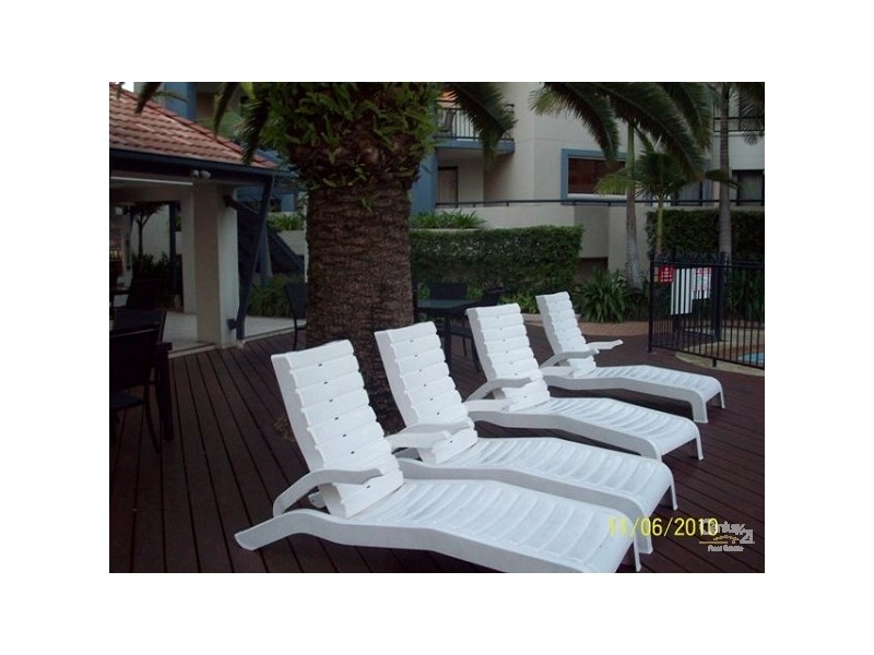 116/392 Marine Parade, Labrador QLD 4215