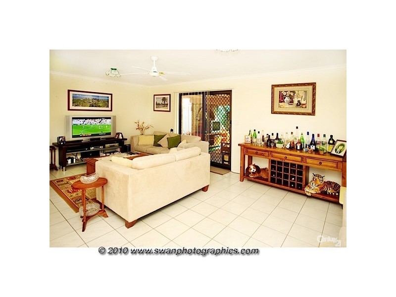 Paradise Point QLD 4216