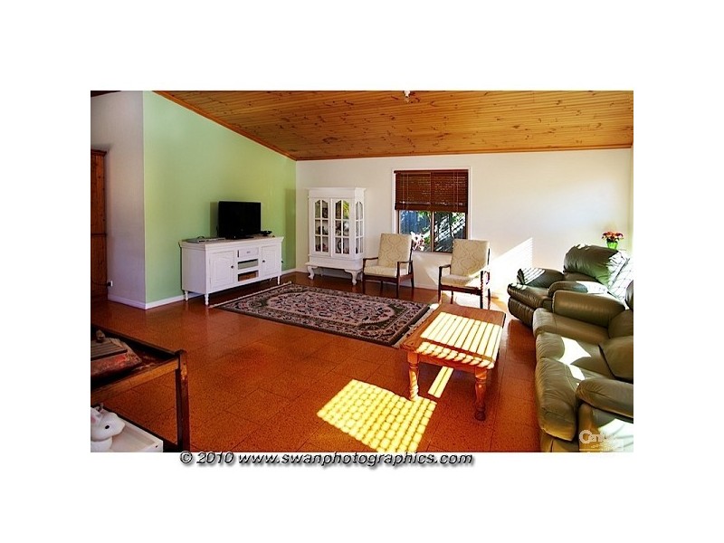 23 Balwyn Court, Arundel QLD 4214