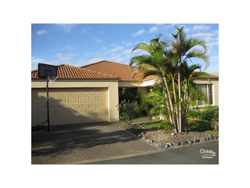 32/107 Arundel Drive, Arundel QLD 4214