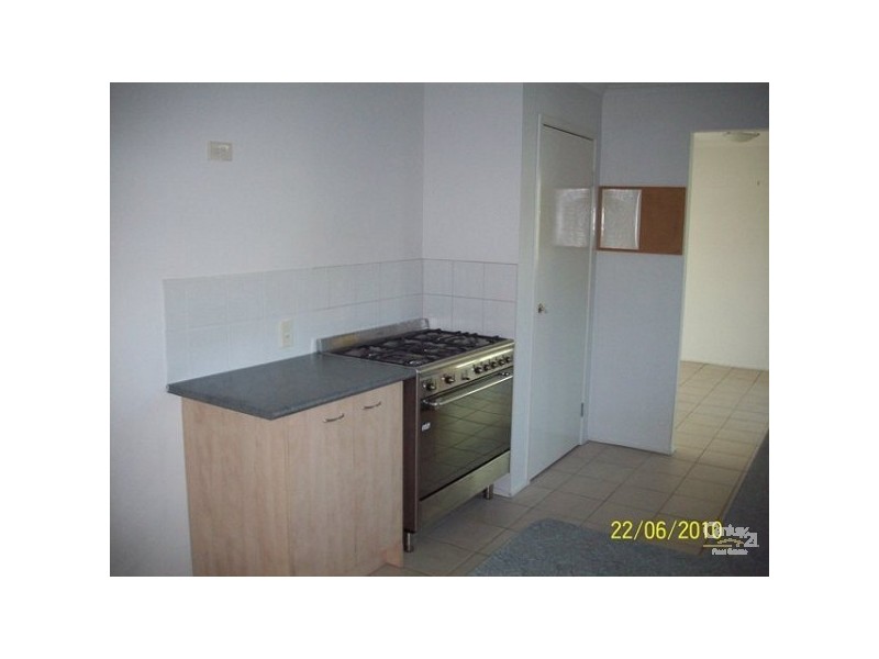 14 Zane Street, Molendinar QLD 4214