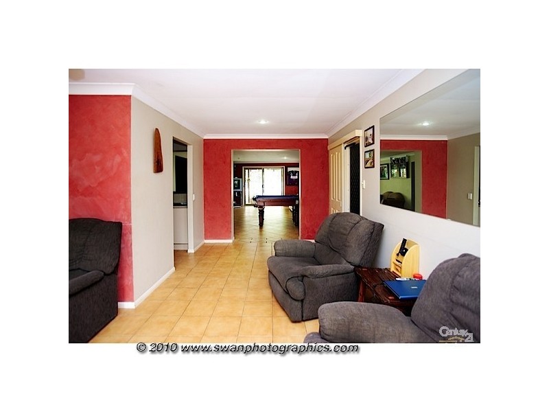 5 Bunker Court, Arundel QLD 4214