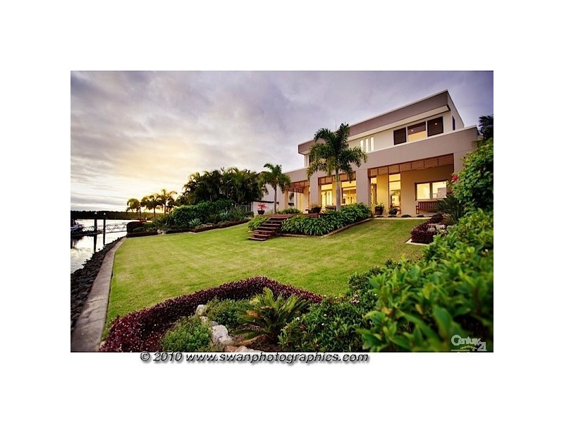 Hope Island QLD 4212