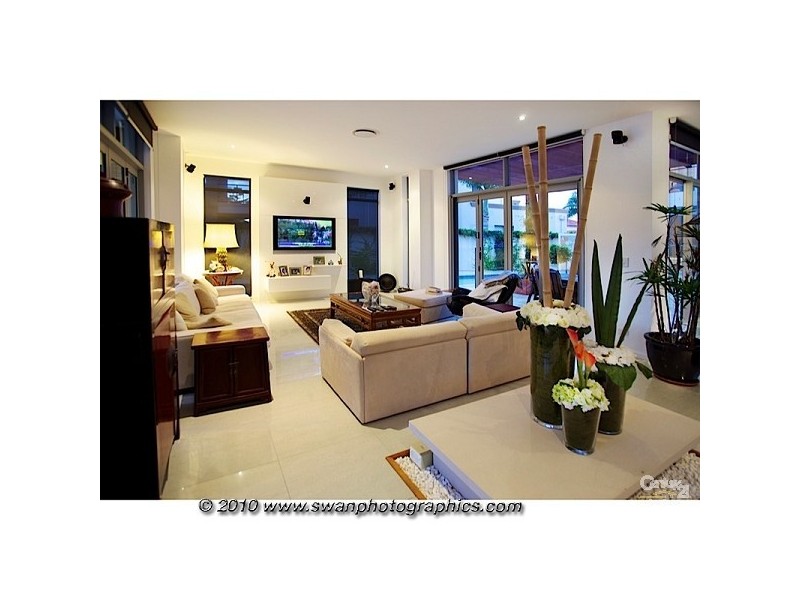 Hope Island QLD 4212