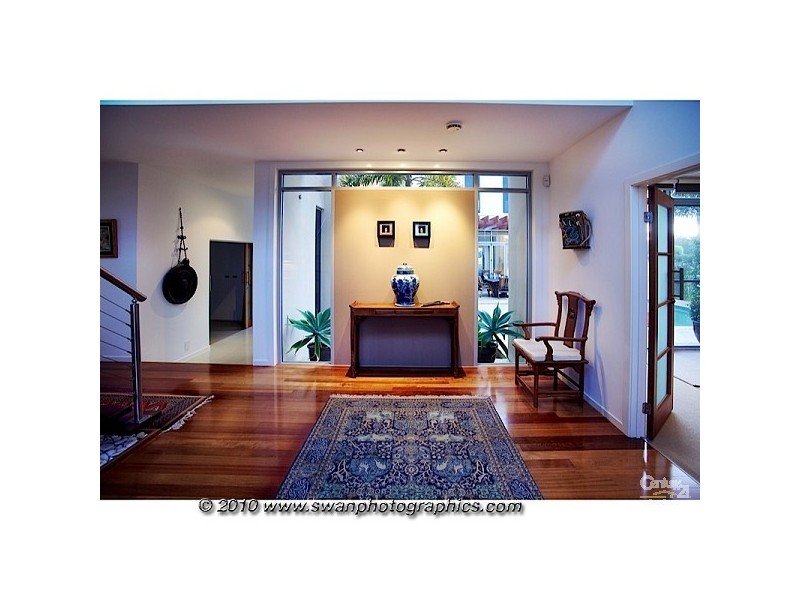 Hope Island QLD 4212