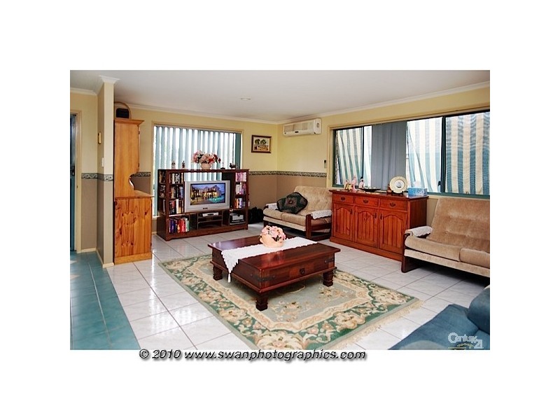 16 Fairweather Drive, Parkwood QLD 4214