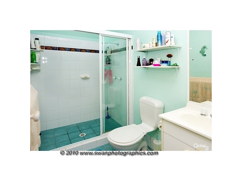 16 Fairweather Drive, Parkwood QLD 4214