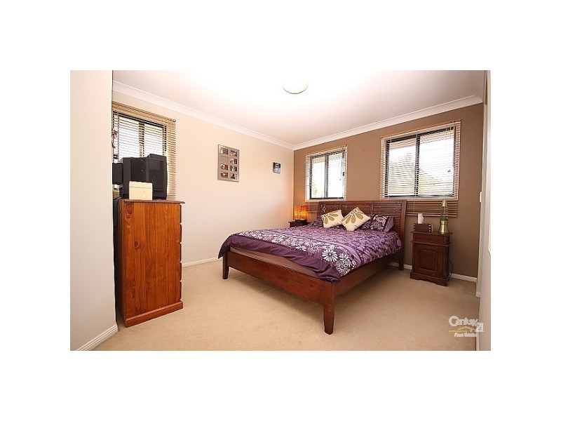 2/142 Greenacre Drive, Parkwood QLD 4214