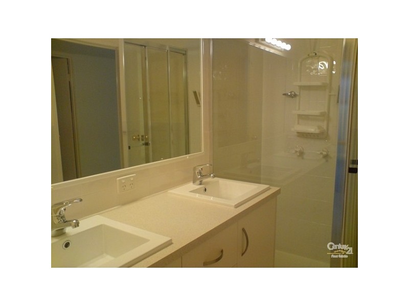 109 Musgrave Avenue, Southport QLD 4215