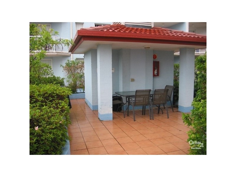 29/75 Bayview street, Runaway Bay QLD 4216