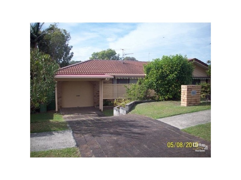 21 Melbourne Road, Arundel QLD 4214
