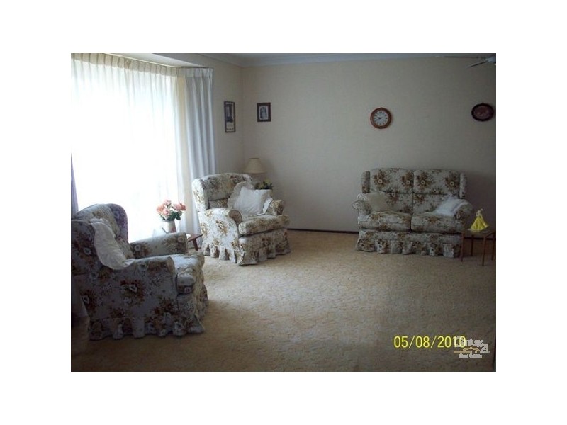 21 Melbourne Road, Arundel QLD 4214