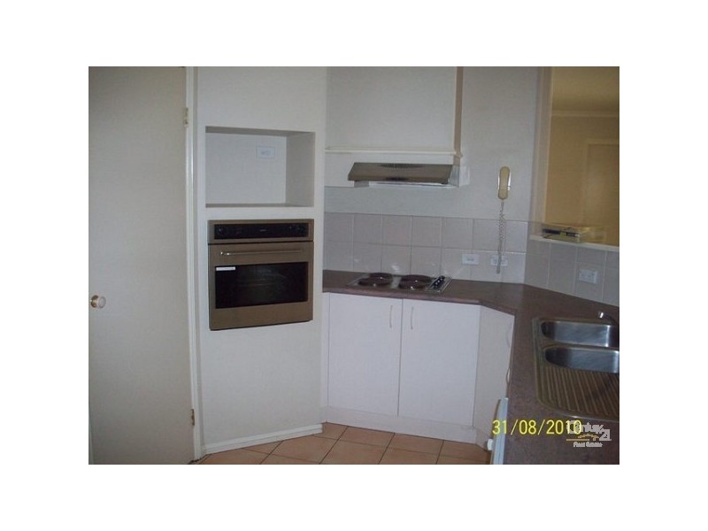 41 Captain Cook Dive, Parkwood QLD 4214