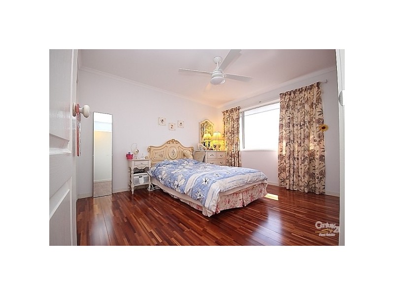 18 Cederton Crescent, Ormeau QLD 4208