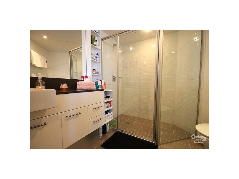 1275/56 Scarborough Street, Southport QLD 4215