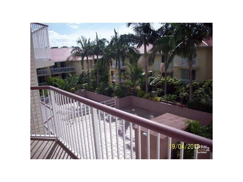 12/5-9 Lloyd Street, Southport QLD 4215