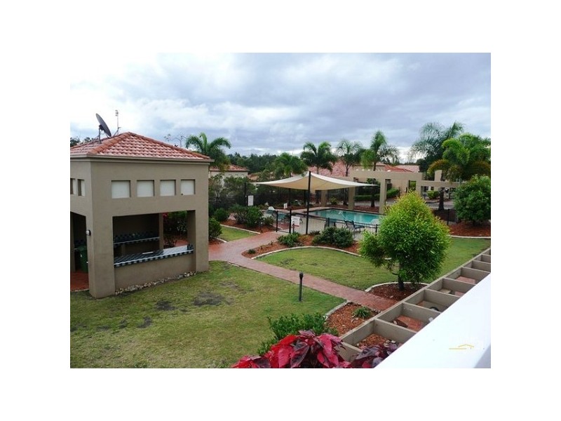 84/24 Amsonia Court, Arundel QLD 4214