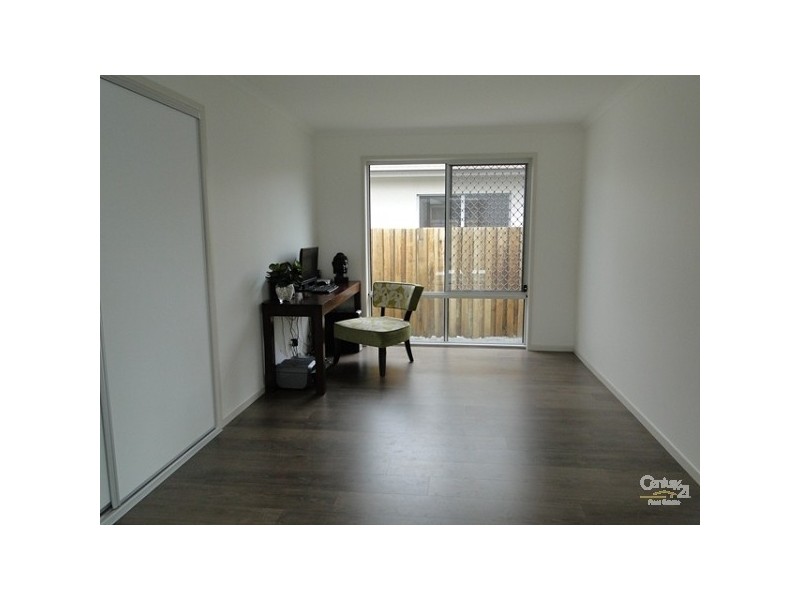 3 Casuarina Way, Helensvale QLD 4212