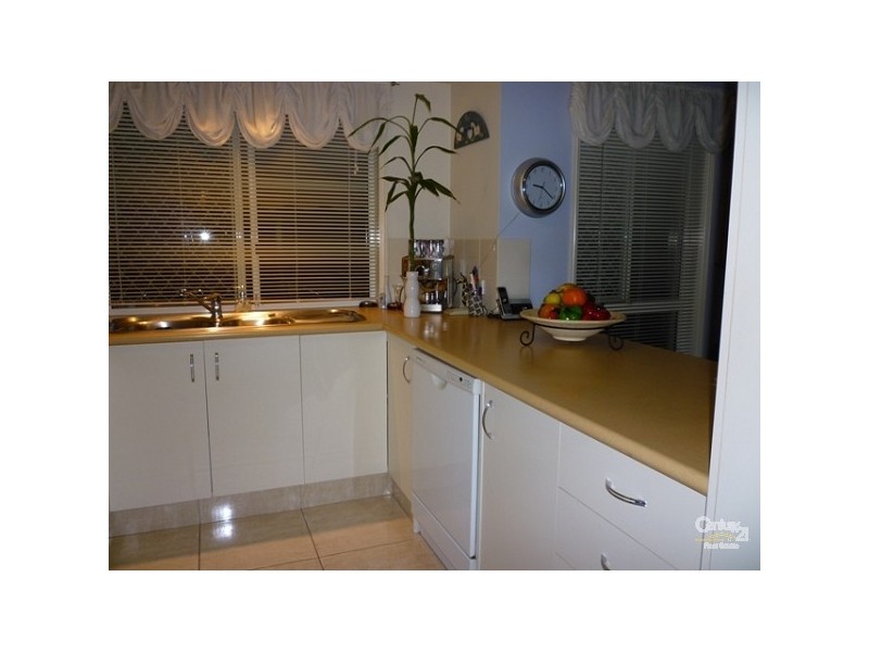 7/218 Central Street, Labrador QLD 4215