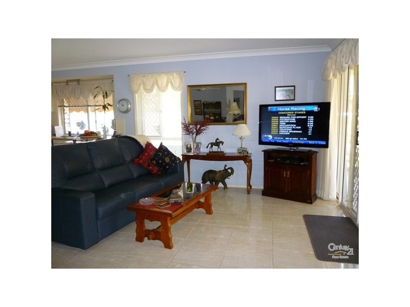 7/218 Central Street, Labrador QLD 4215