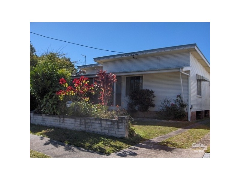 39 Harris, Labrador QLD 4215