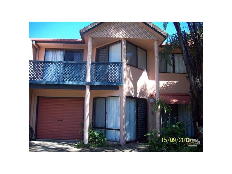 7/202 Central Street, Labrador QLD 4215