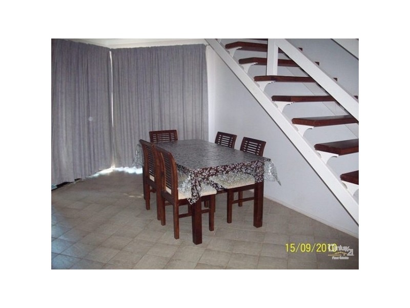 7/202 Central Street, Labrador QLD 4215