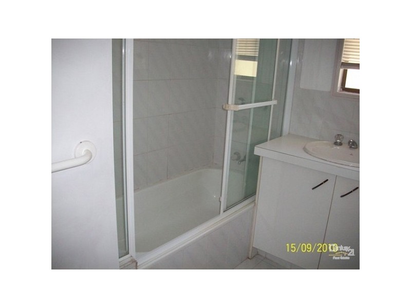 7/202 Central Street, Labrador QLD 4215