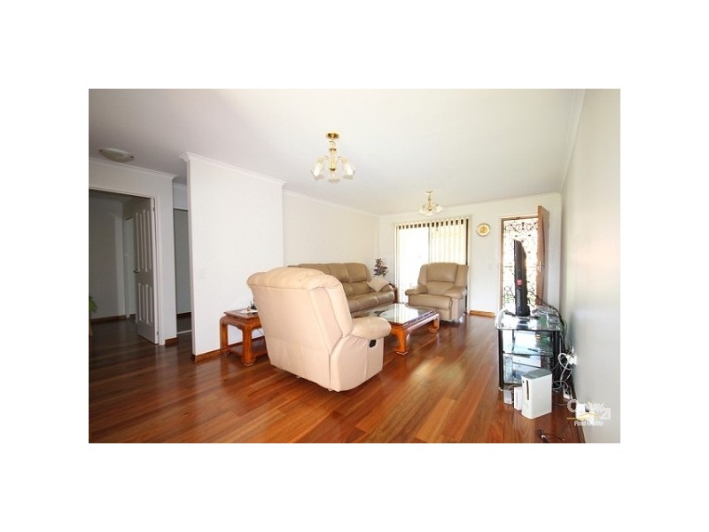 1/28 Morinda Wy, Labrador QLD 4215