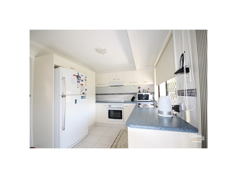 1/28 Morinda Wy, Labrador QLD 4215